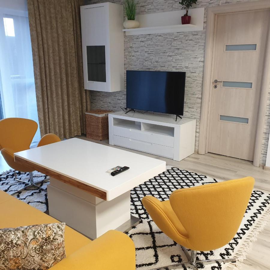 Carolina Sweet Apartament Oradea Luaran gambar